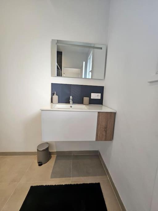 T 2 Lumineux Drome Des Collines Apartment Chateauneuf-de-Galaure Exterior photo
